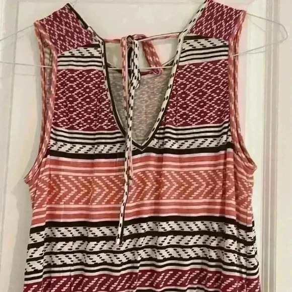 Loft Shoulder‎ Dress - Picture 3 of 4